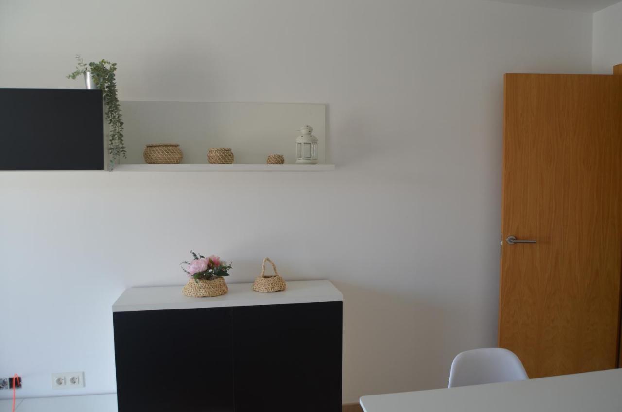Precioso Apartamento Con Garaje En Ares. المظهر الخارجي الصورة